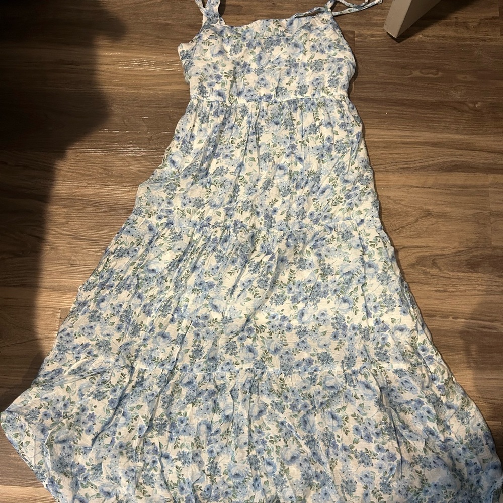 Floral Blue and White Maxi Dress